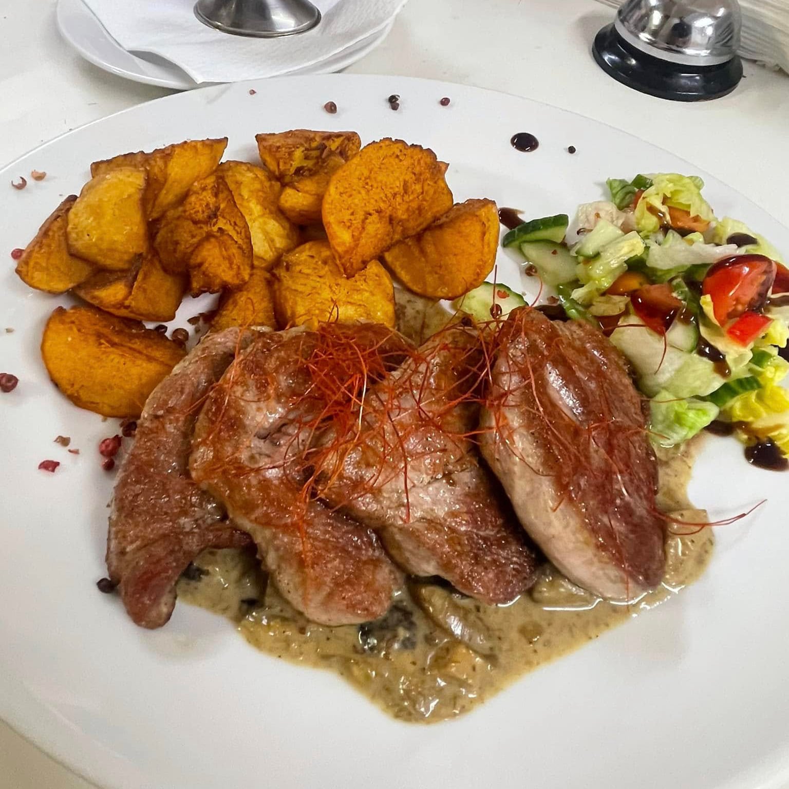 Restaurace a ukázky jídel U Zvonku Kořenov